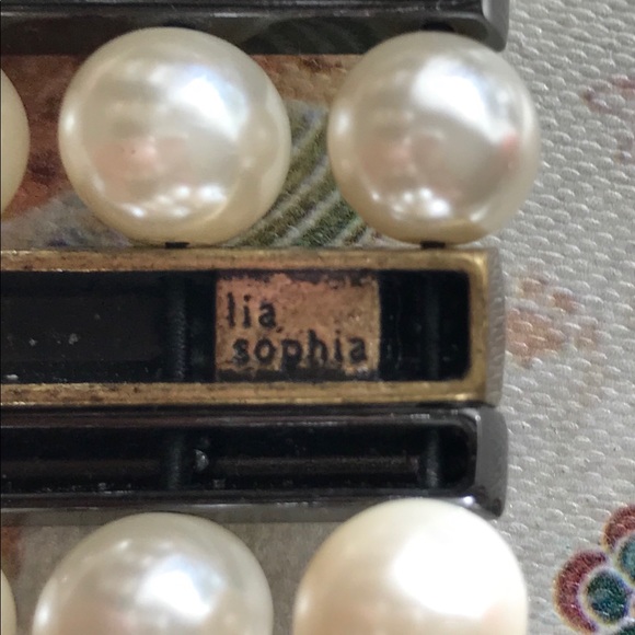 Pearls Swarovski Crystal Genuine Hematite Bracelet - Picture 8 of 16